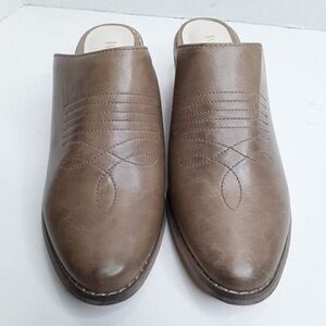 Wanted Half Cut Cowboy Mules/Clog Size 6.5M